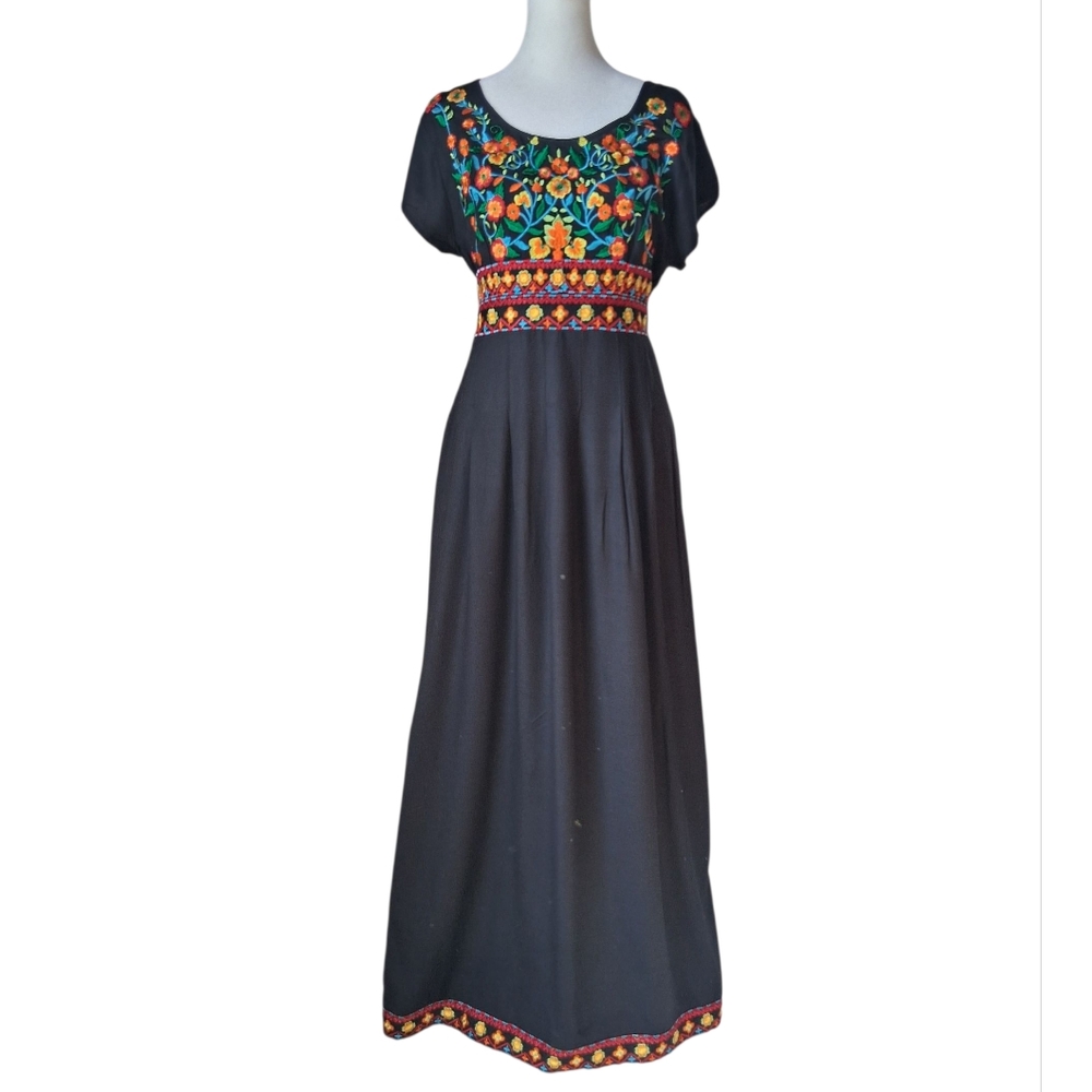 Star India Embroidered Black Maxi Dress Size M